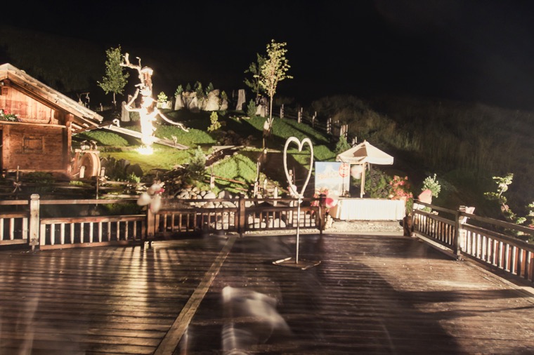 20140816-234350-57412-B